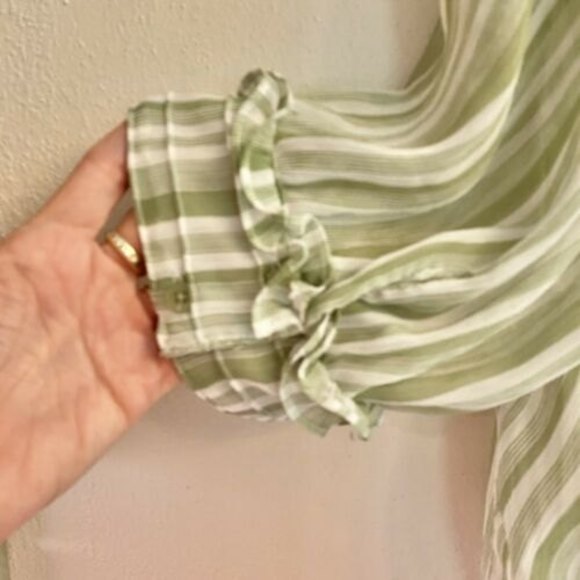 George Designs By Mark Eisen Sage Color Blouse Size XL Ruffle Blouse - Picture 7 of 9